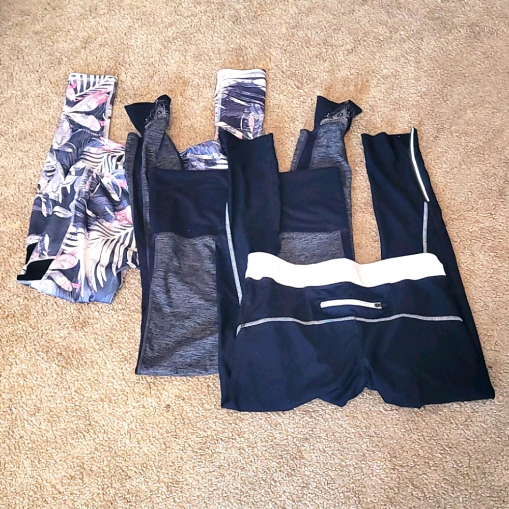 Lot of athletic leggings - Picture 11 of 11